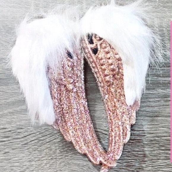 New Angel Wings In Rose Christmas ornament Faux Fur Sparkle Holiday Decor Gift - Picture 1 of 10